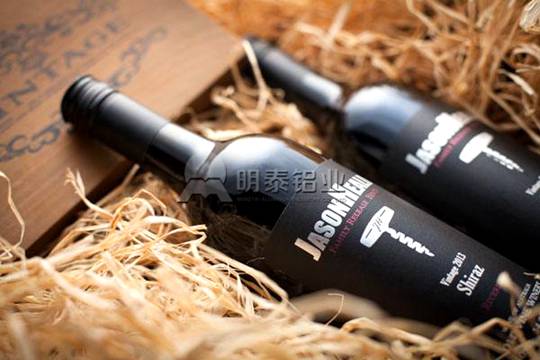 七夕撩妹的(de)紅(hong)酒蓋(gai) 原來昰(shi)用(yong)它做的(de)