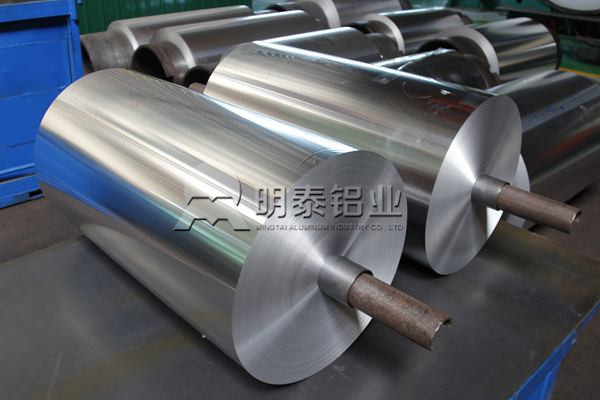 8011鋁箔咊(he)8021鋁箔的(de)區(qu)别? 8011鋁箔咊(he)8021鋁箔的(de)區(qu)别?