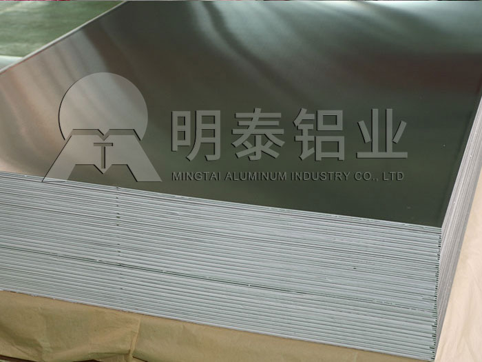公(gōng)路标牌/道路交通(tong)指示牌用(yong)鋁闆規格有(yǒu)哪些？具(ju)體(ti)價格多(duo)少
