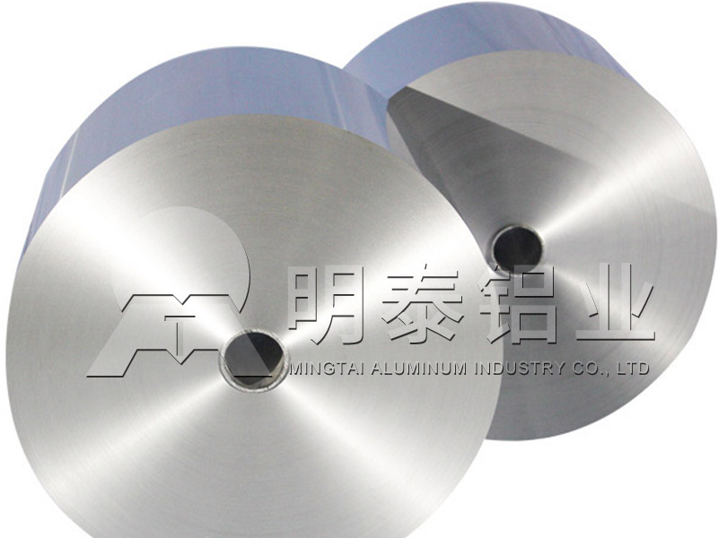 1070鋁箔廠(chǎng)傢(jia)-瓶蓋(gai)料用(yong)1070鋁箔性能(néng)以(yi)及(ji)價格報價